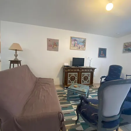 Maison 3 Pres De La Avec Jardin Prive Et Parking - Fr-1-22-379