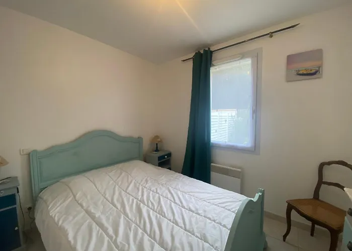 Holiday home Maison 3 Pres De La Avec Jardin Prive Et Parking - Fr-1-22-379